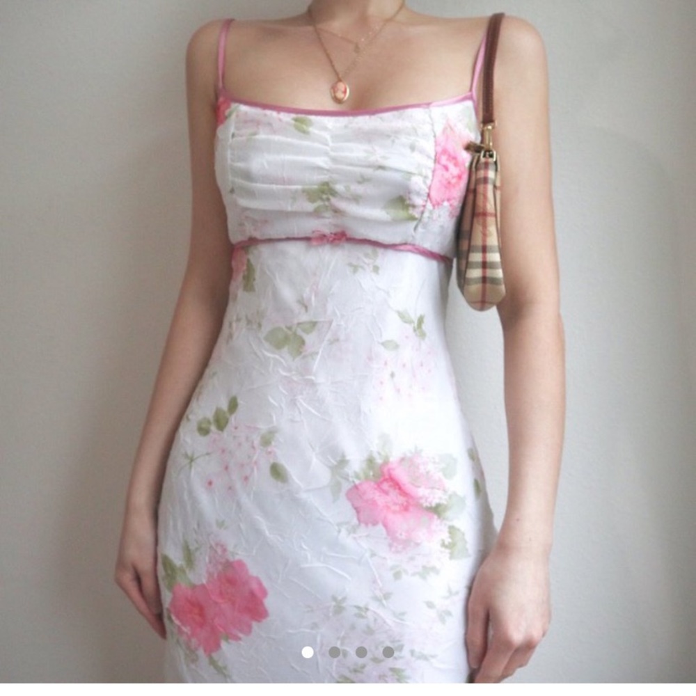 90’s floral vintage babydoll mid dress